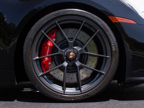 Used 2026 Porsche 911 Carrera GTS RWD image 9