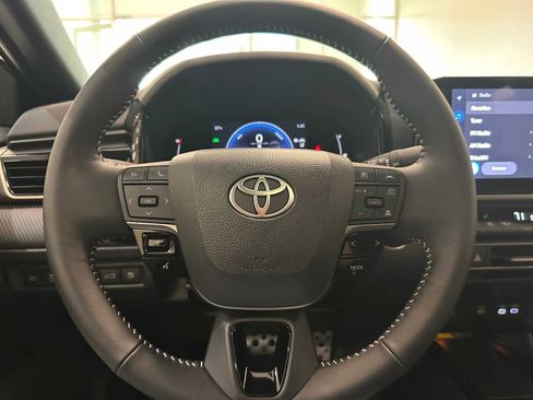 New 2026 Toyota Camry Hybrid image 11