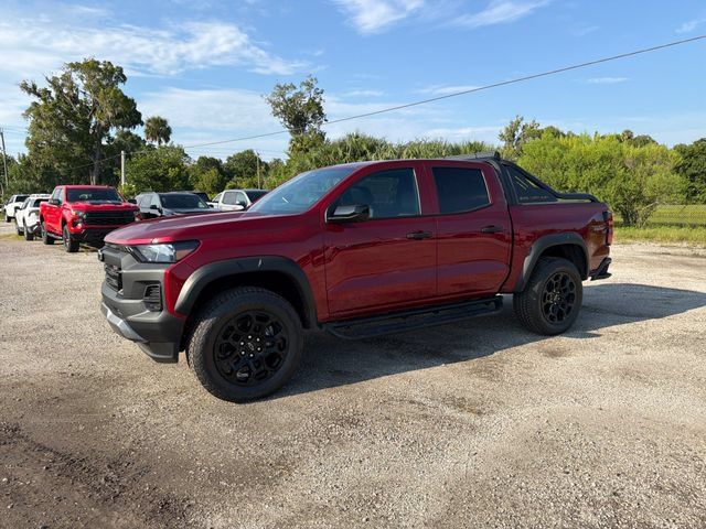 New 2026 Chevrolet Colorado Trail Boss w/ Midnight Edition AWD/4WD image 2