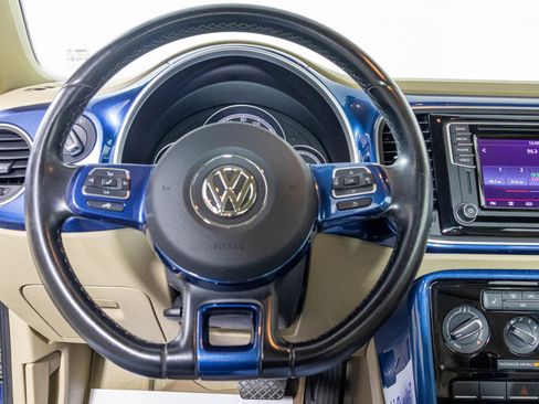 Used 2017 Volkswagen Beetle 1.8T SE FWD image 28
