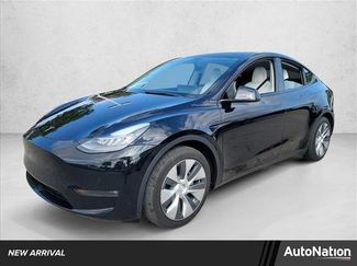Used 2021 Tesla Model Y Long Range video 1