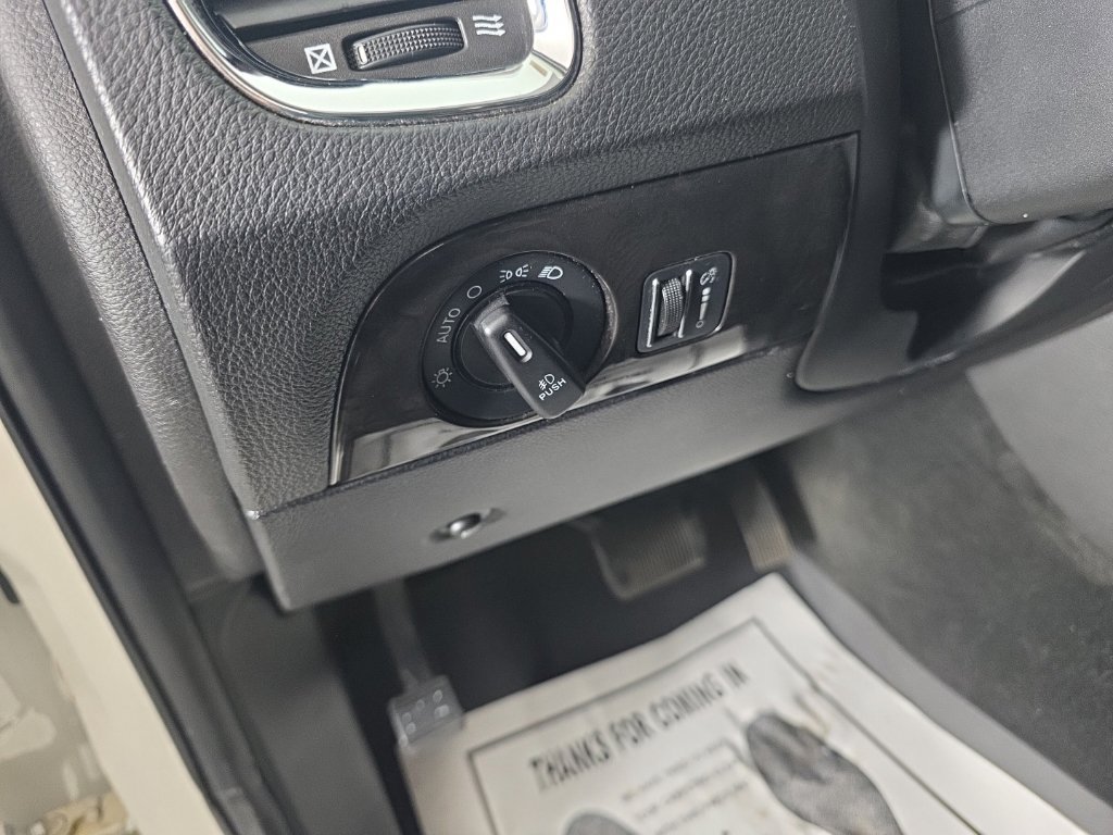 Used 2012 Dodge Durango R/T AWD/4WD image 15