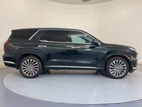Used 2025 Hyundai Palisade Calligraphy image 8