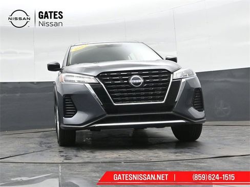 Used 2024 Nissan Kicks S image 39