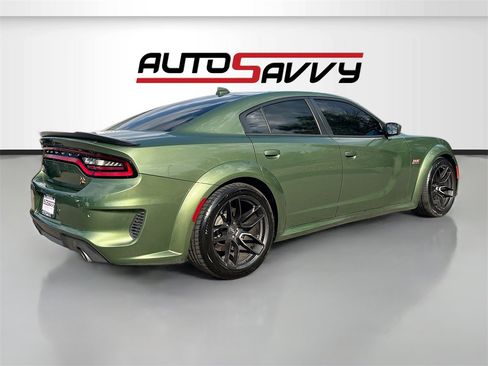 Used 2022 Dodge Charger Scat Pack image 7