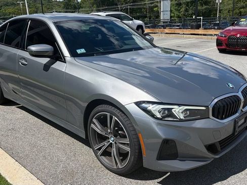 Used 2023 BMW 330i xDrive Sedan w/ Parking Assistance Package AWD/4WD image 5