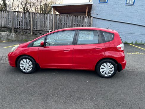 Used 2013 Honda Fit image 4