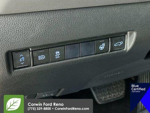 Used 2021 Toyota Venza XLE w/ Softex Package AWD/4WD image 14