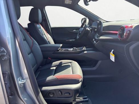 New 2026 Chevrolet Equinox RS w/ Convenience Package III FWD image 15