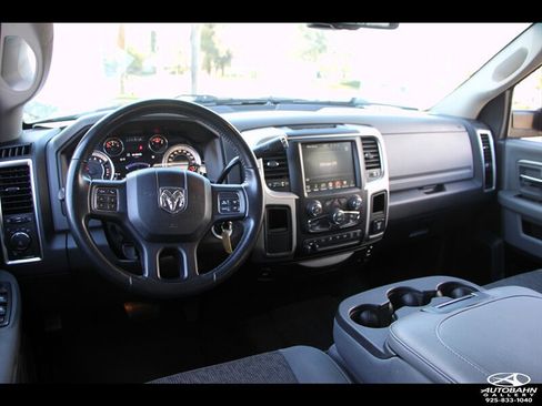 Used 2017 RAM 2500 SLT w/ Luxury Group RWD image 25