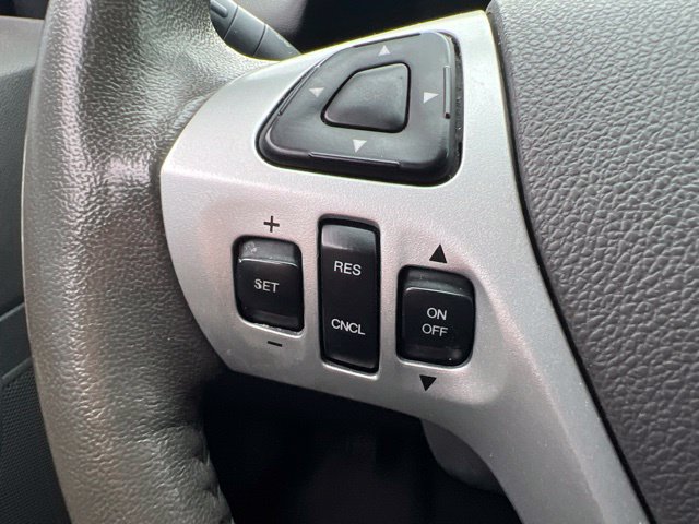 Used 2013 Ford Edge Limited AWD/4WD image 25