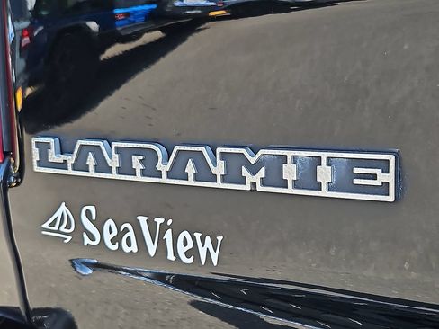 Used 2022 RAM 1500 Laramie w/ Trailer Tow Group AWD/4WD image 32