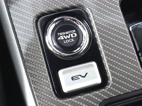 Used 2019 Mitsubishi Outlander GT AWD/4WD image 27