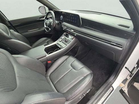 Used 2023 Hyundai Palisade Calligraphy image 24
