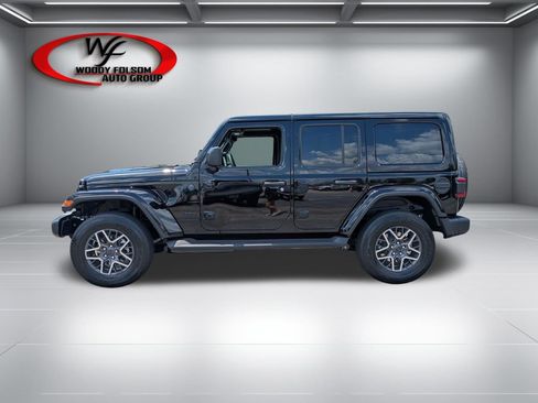 New 2026 Jeep Wrangler Unlimited Sahara AWD/4WD image 8