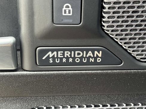 Used 2024 Land Rover Defender 110 V8 AWD/4WD image 26