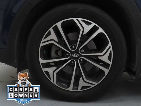 Used 2020 Hyundai Santa Fe Limited FWD image 29