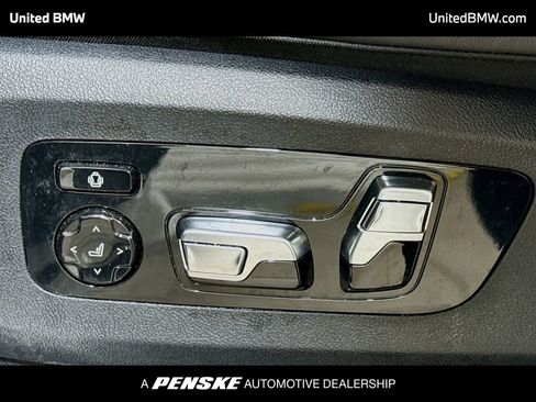 Used 2026 BMW X7 xDrive40i w/ M Sport Package AWD/4WD image 4