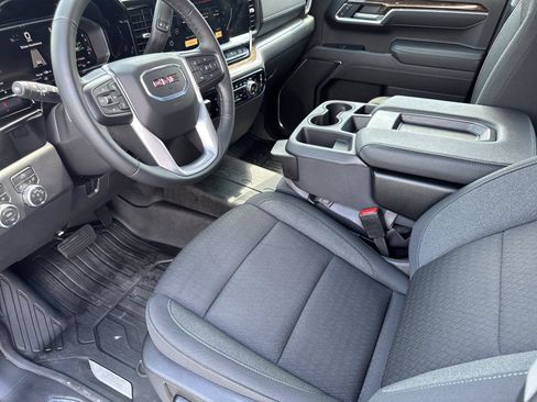 Used 2026 GMC Sierra 1500 Elevation AWD/4WD image 10
