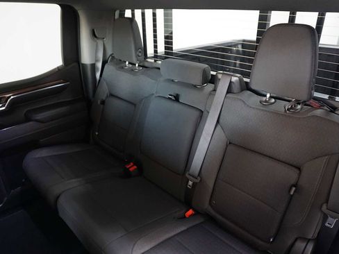 Used 2023 Chevrolet Silverado 1500 LT image 17