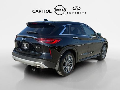 Used 2025 INFINITI QX50 Pure image 6