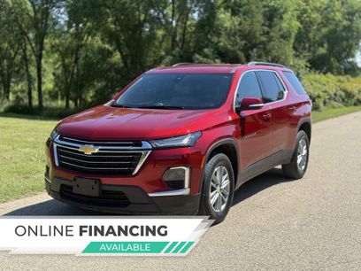 Used 2023 Chevrolet Traverse LT