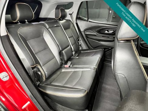Used 2024 GMC Terrain AT4 AWD/4WD image 18