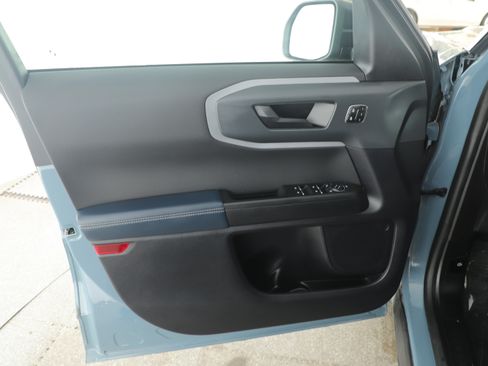Used 2023 Ford Bronco Sport Outer Banks AWD/4WD image 8