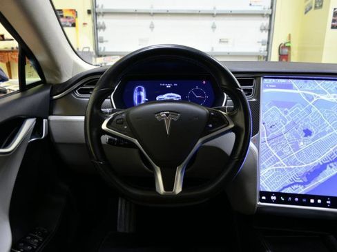 Used 2014 Tesla Model S P85D image 21