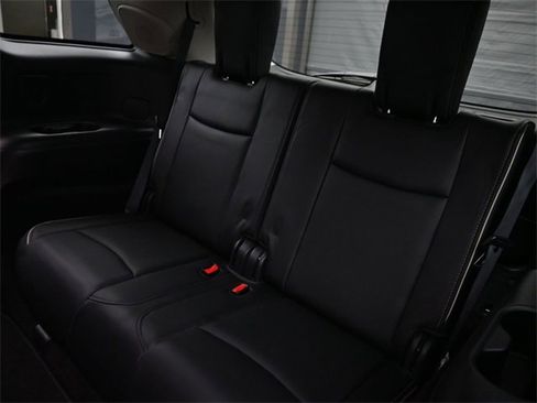 Used 2020 INFINITI QX60 Luxe w/ Essential Package image 14