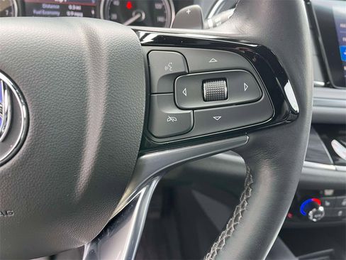 Certified 2023 Buick Enclave Essence image 30