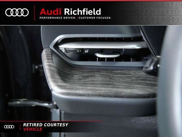 Used 2025 Audi Q5 Premium Plus w/ Premium Plus AWD/4WD image 26