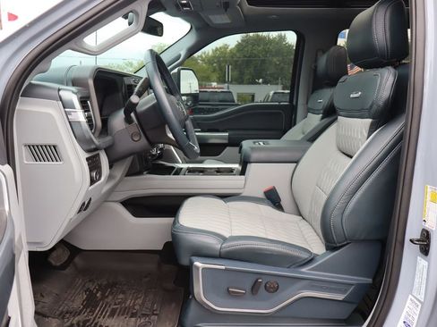 Used 2024 Ford F450 Limited w/ FX4 Off-Road Package AWD/4WD image 7