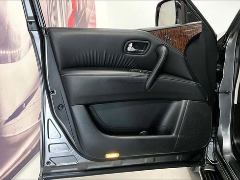 Used 2019 Nissan Armada SL w/ Premium Package AWD/4WD image 25