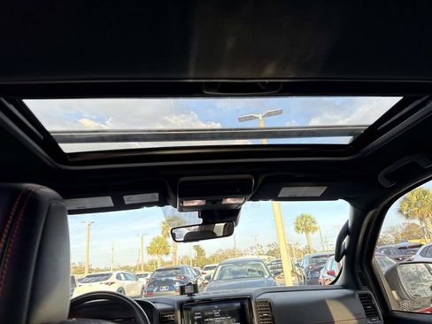 Used 2024 Nissan Frontier PRO-4X w/ Pro Premium Package image 22