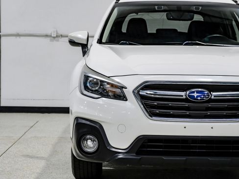 Used 2018 Subaru Outback 2.5i Touring w/ Popular Package #3 image 45