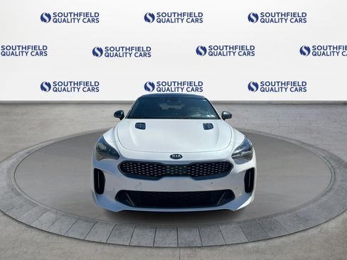 Used 2019 Kia Stinger GT2 AWD/4WD image 9