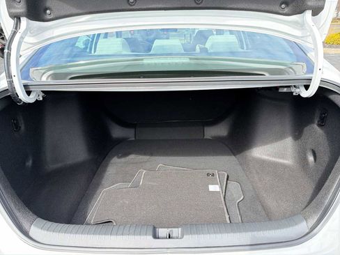 Used 2024 Honda Accord LX image 31