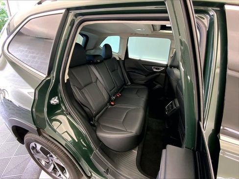 Used 2024 Subaru Forester Touring w/ POP Package 3 AWD/4WD image 22