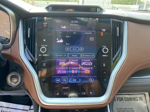 Used 2022 Subaru Outback Touring image 20