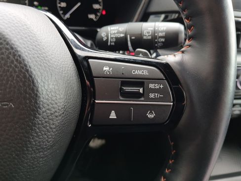 Used 2025 Honda CR-V Sport Touring image 11