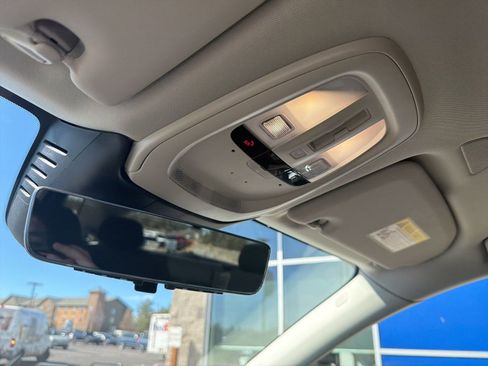 New 2026 Volvo XC60 B5 Plus w/ Protection Package Premier image 26