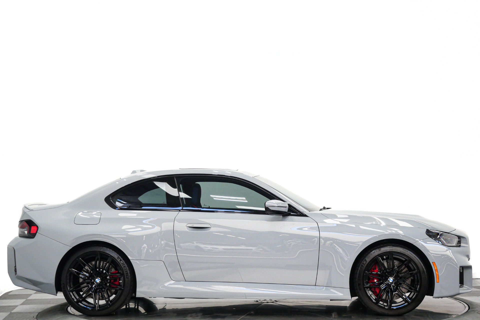 Used 2026 BMW M2 w/ Lighting Package RWD image 2