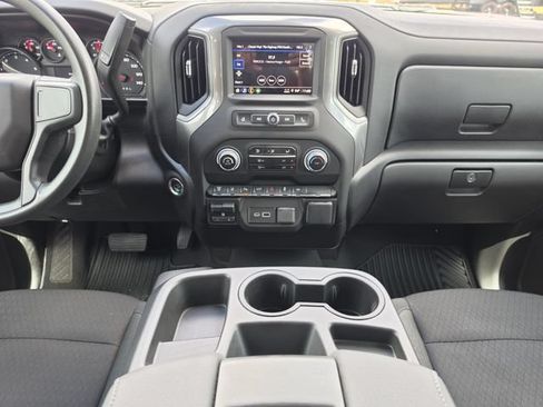 Used 2025 Chevrolet Silverado 2500 Custom w/ Custom Value Package RWD image 17