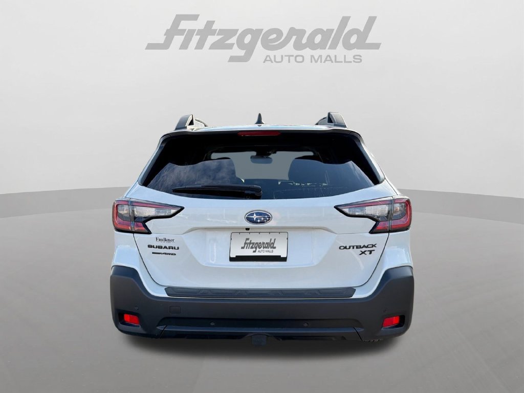 Used 2024 Subaru Outback Onyx Edition XT AWD/4WD image 7