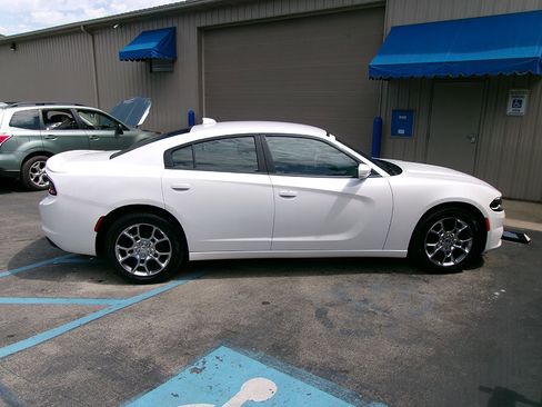 Used 2015 Dodge Charger SXT w/ Rallye Group image 8