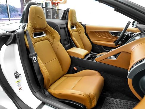 Used 2024 Jaguar F-TYPE R-Dynamic RWD image 33