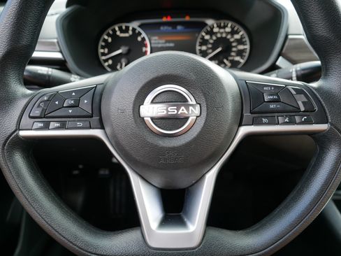 Certified 2024 Nissan Altima 2.5 SV FWD image 25
