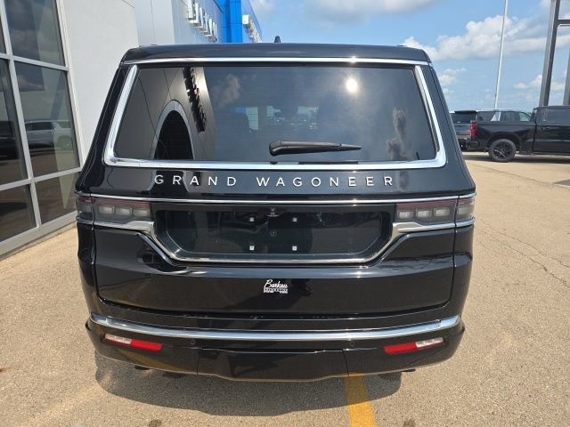 Used 2025 Jeep Grand Wagoneer 4WD image 11