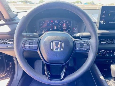 Used 2026 Honda Accord SE image 17
